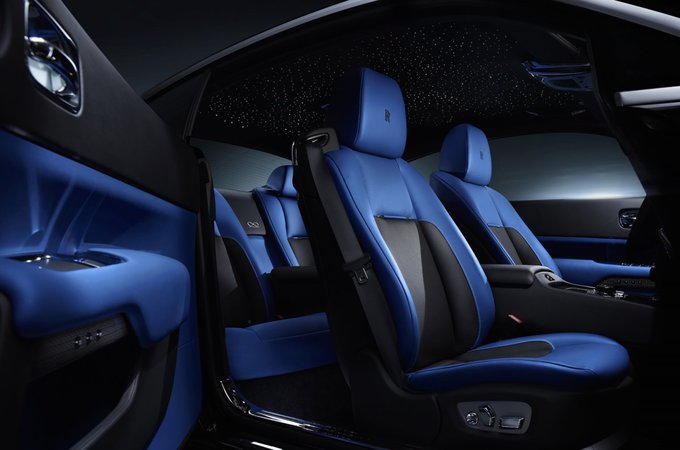 Những mẫu xe hơi có nội thất xa xỉ nhất thế giới